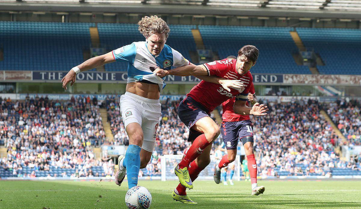 爱游戏竞技-包含布莱顿主场艰难击败对手，保级前景一片明朗的词条