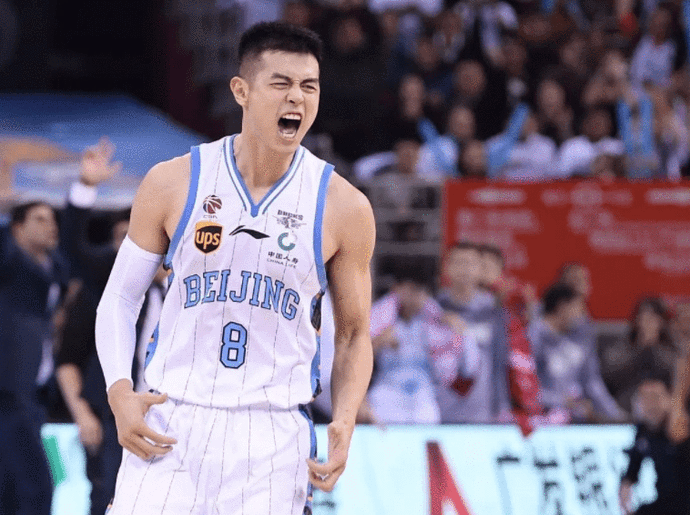 关于上海球员表现亮眼,为球队锦上添花的信息 关于上海球员表现亮眼,为球队锦上添花的信息