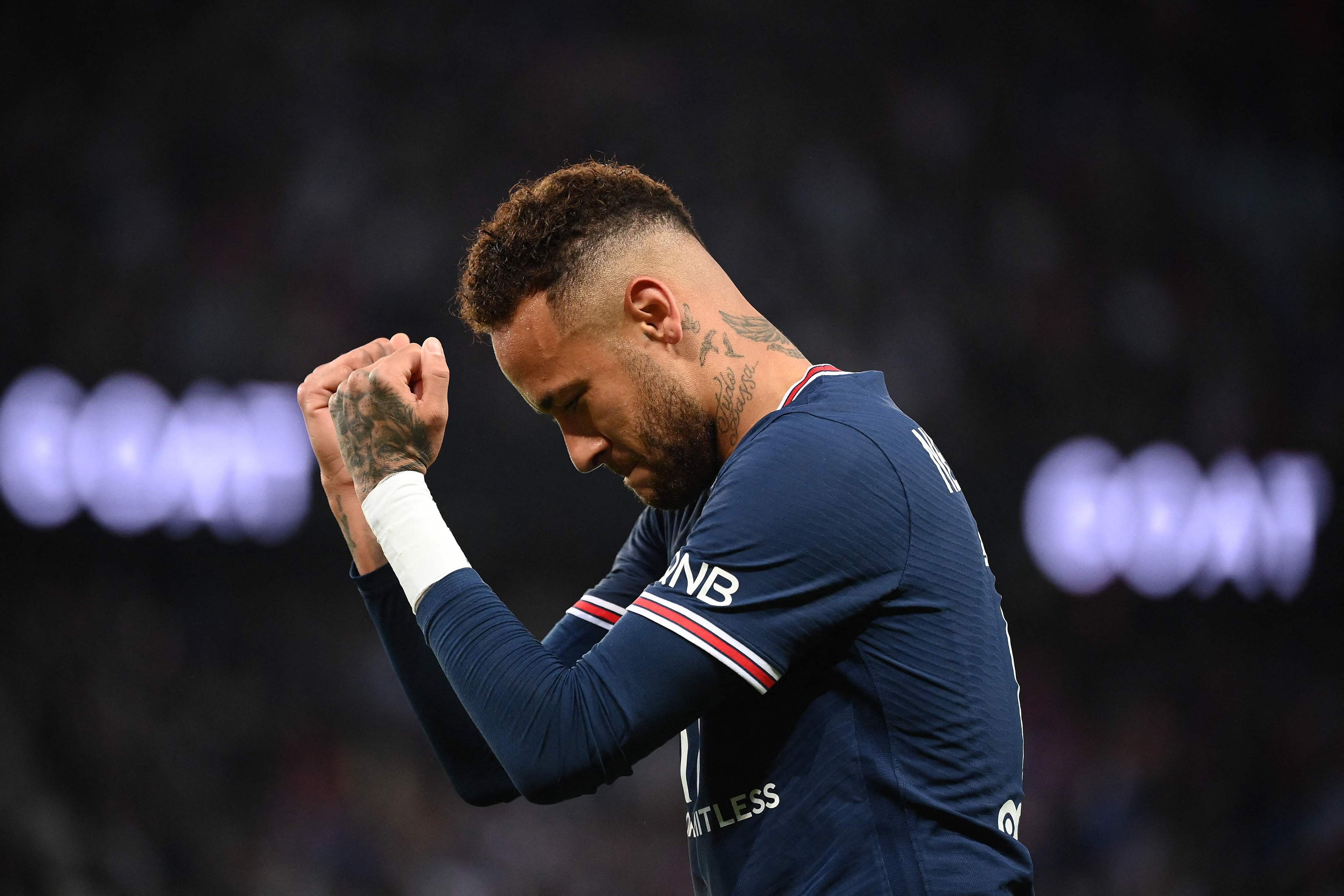 巴黎圣日耳曼客场告捷,取得胜利 巴黎圣日耳曼客场告捷,取得胜利