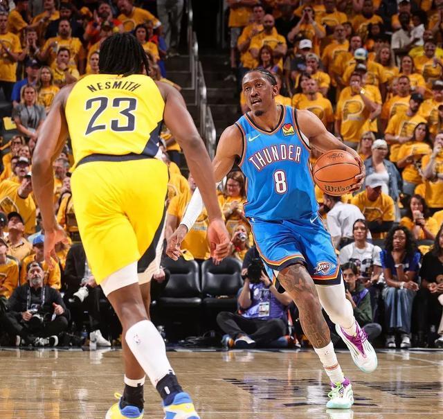 NBA总决赛激情上演,全明星球员争夺战 NBA总决赛激情上演,全明星球员争夺战