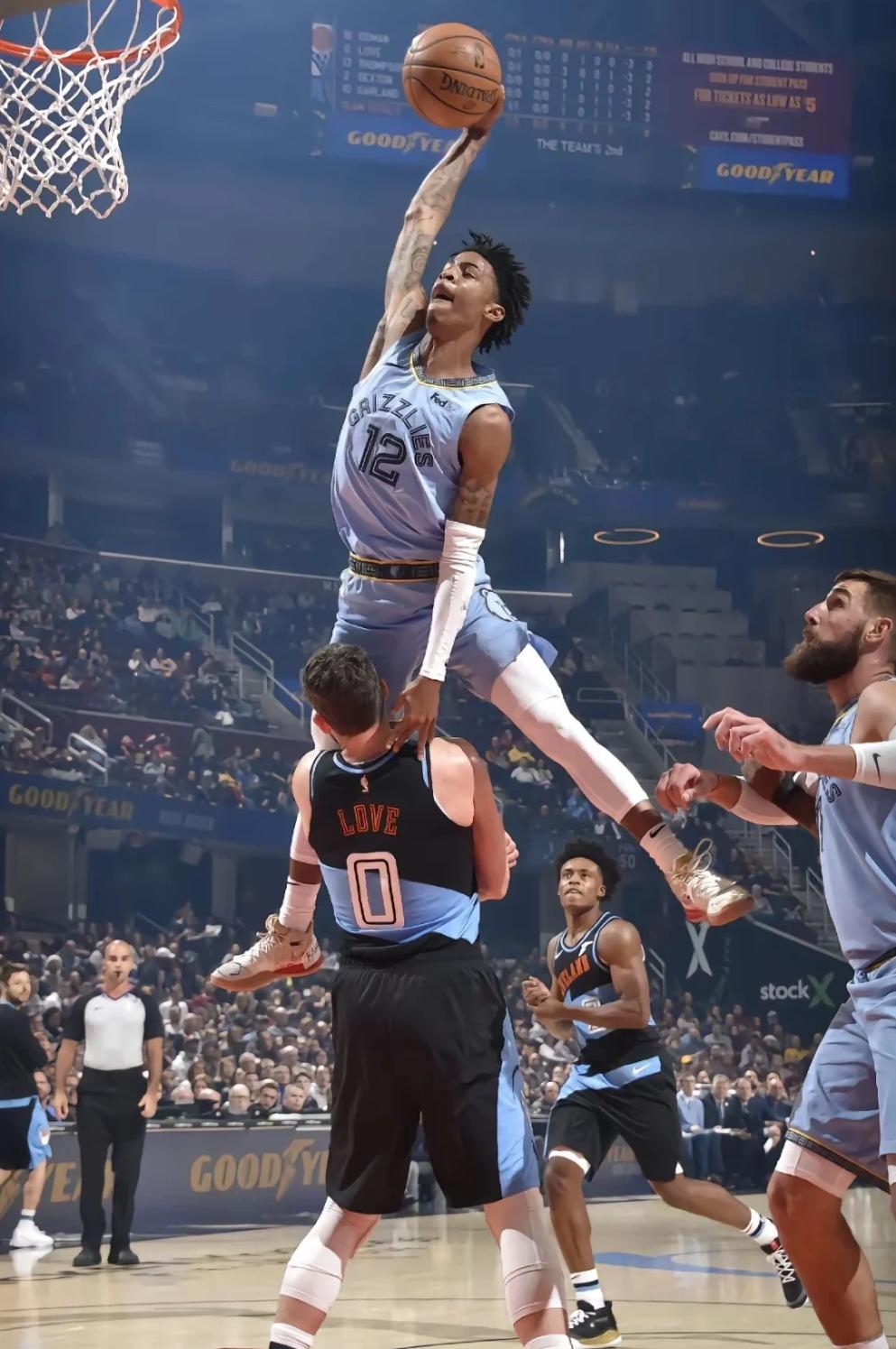 灰熊队主场告捷,战绩稳步上升! 灰熊队主场告捷,战绩稳步上升!