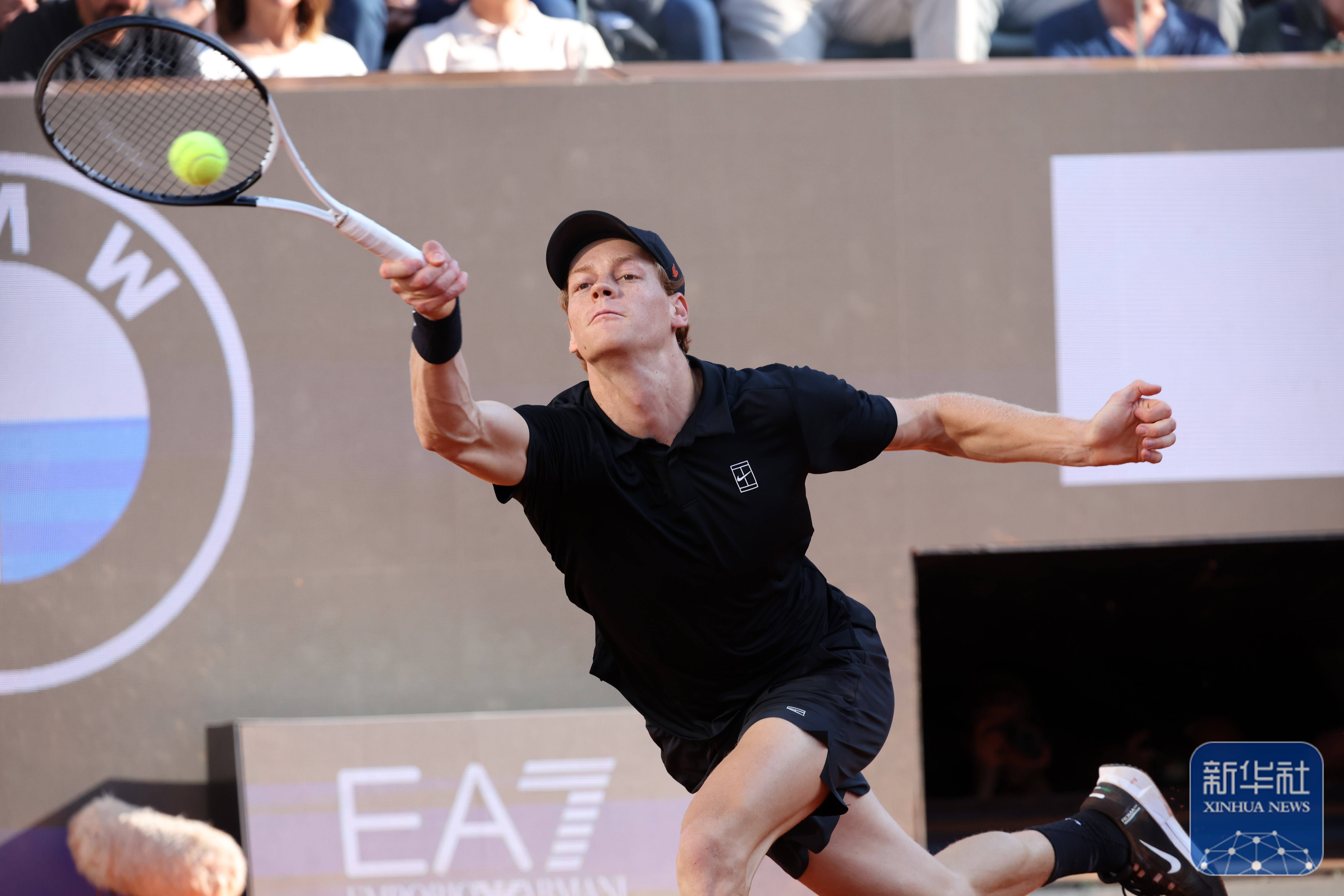 爱游戏平台-包含印度男子网球选手积极拼搏，赢得胜利的词条