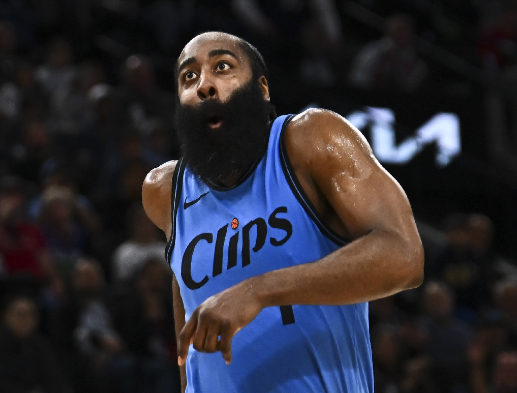 爱游戏投注-包含火箭痛失黄蜂：保罗表现低迷带队失利的词条