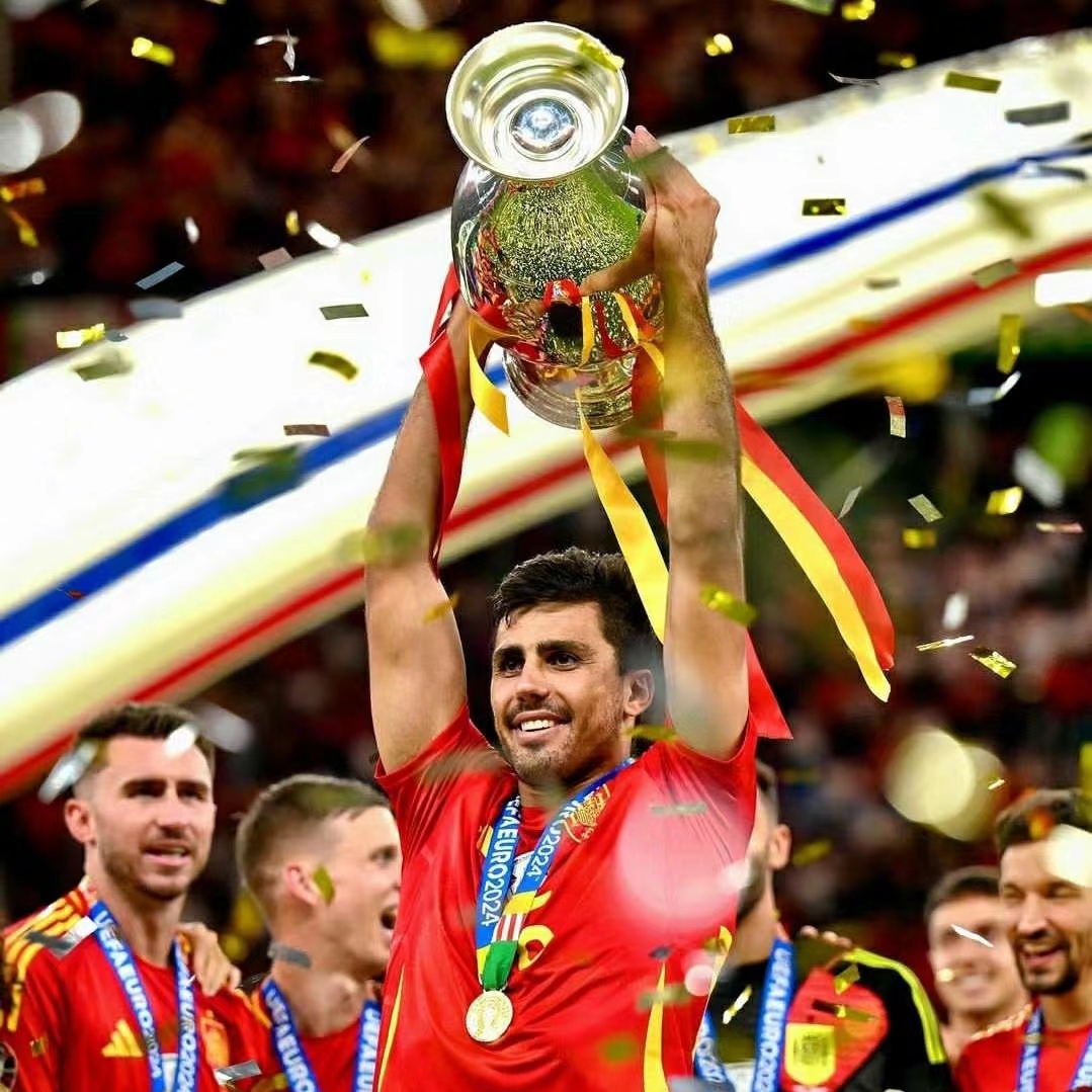 法国球员在大洋洲联赛中取得胜利